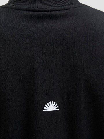 Sweat-shirt 'JCOINFINITY' JACK & JONES en noir