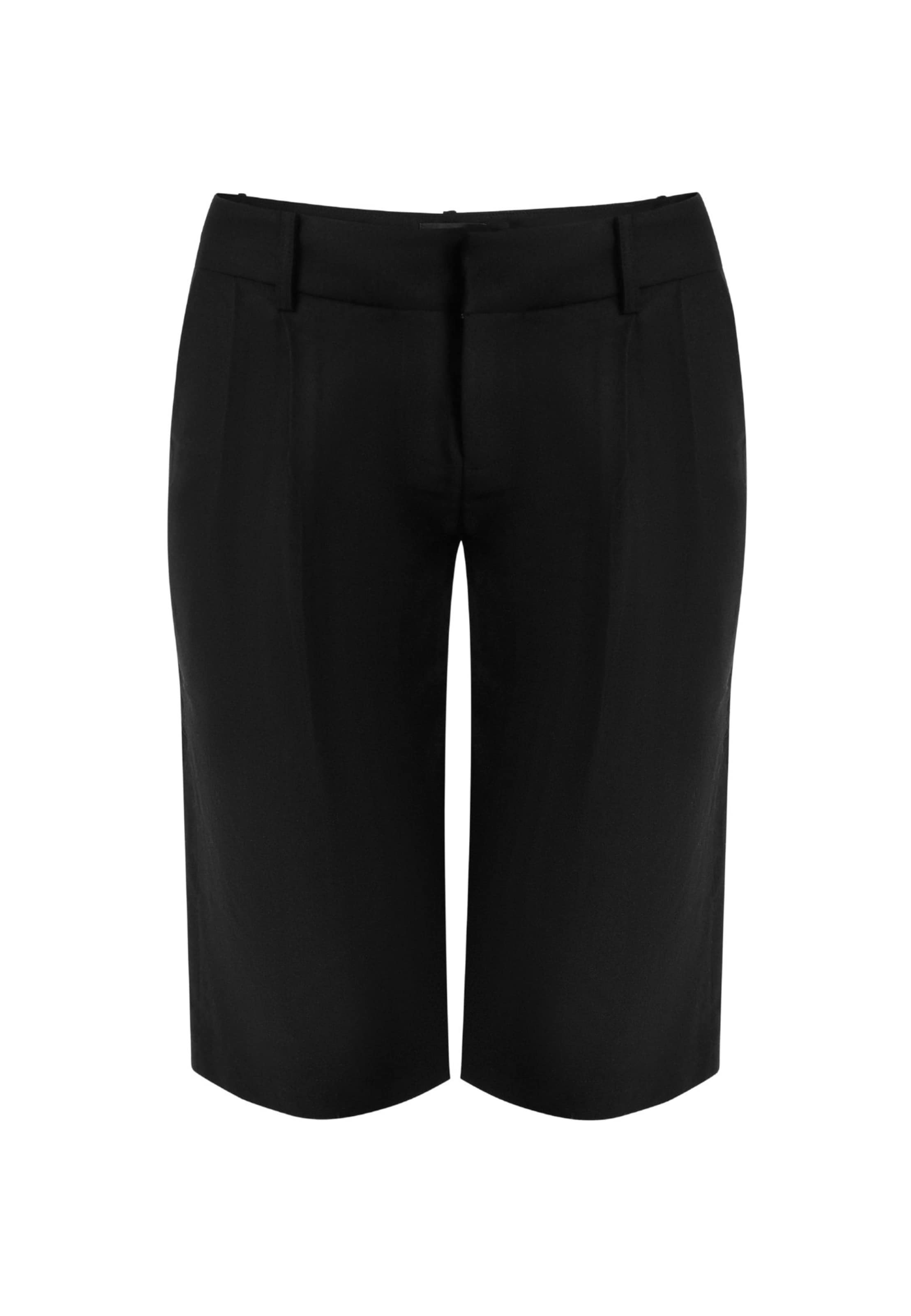 OW Collection Regular Pants in Black: front