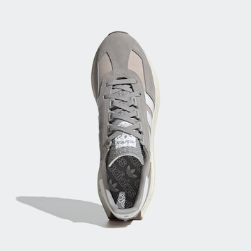 ADIDAS ORIGINALS Σνίκερ χαμηλό 'Retropy E5' σε γκρι