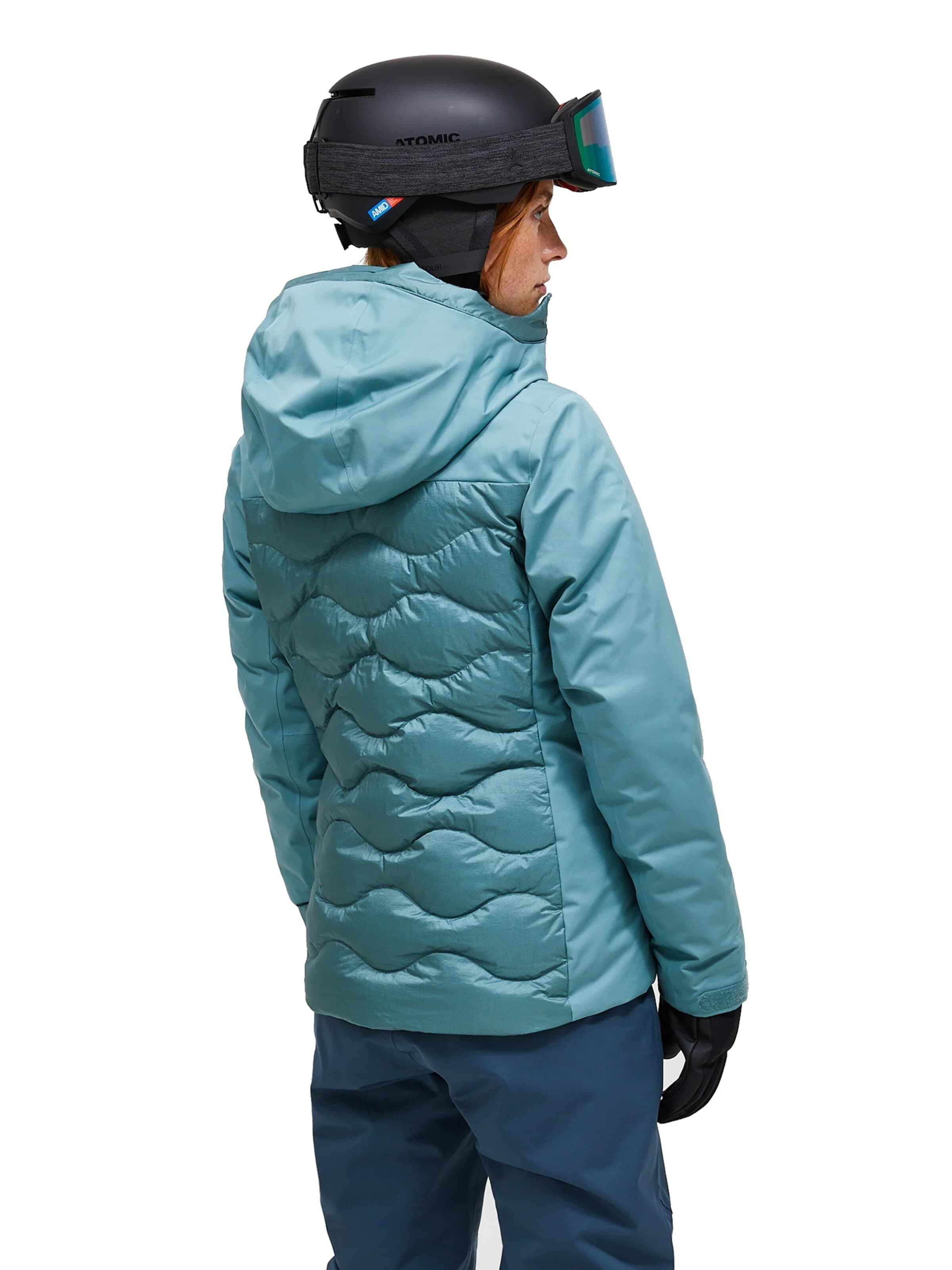 PEAK PERFORMANCE Winter Jacket in Green