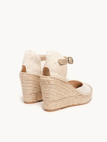 Alhamas Strap sandal 'Alpargata Cuña 10 cm' in Gold