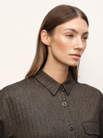 RÆRE by Lorena Rae Блузка в Коричневый