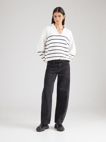 Max Mara Leisure Pulóver 'BILLY' - fehér