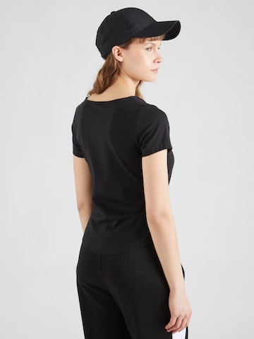 Reebok Performance shirt in Black