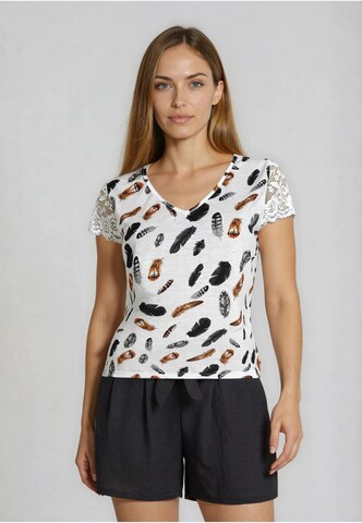 Tricou de la Cloud5ive pe alb: față