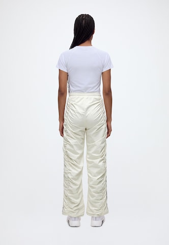 ADIDAS ORIGINALSregular Hlače - bijela boja