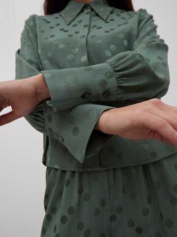 EDITED Blouse 'Delano' in Groen