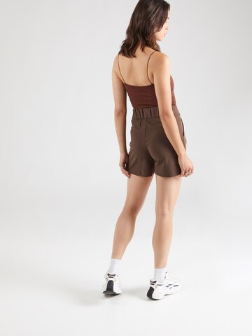 JDY Regular Pleat-front trousers 'JDYGEGGO' in Brown