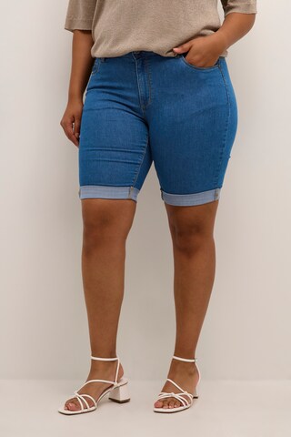 KAFFE CURVE Regular Jeans 'Vicka' in Blue