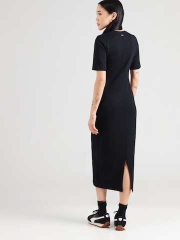 Superdry - Vestido en negro