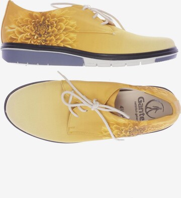 Ganter Flats & Loafers in 37,5 in Yellow: front