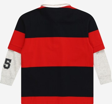 TOMMY HILFIGER Тениска в червено