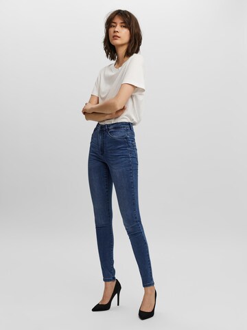 VERO MODA Skinny Jeansy 'SOPHIA' w kolorze niebieski