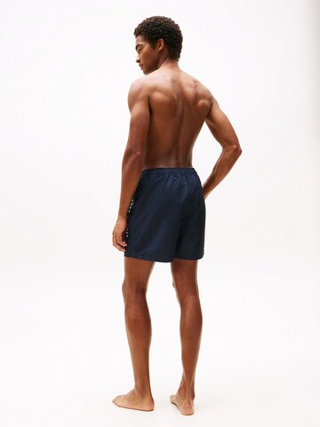 TOMMY HILFIGER Zwemshorts in Blauw
