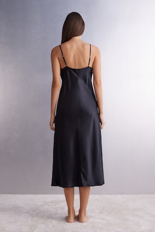 INTIMISSIMI Unterkleid in Schwarz