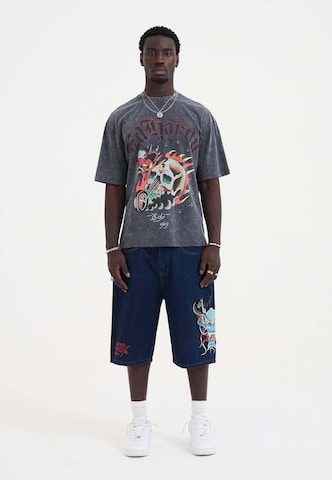 Ed Hardy T-Shirt 'Skull Out Of Hell' in Grau