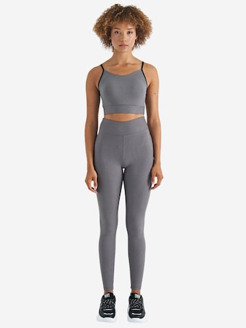 Tommy Life Sports top 'Aktive Oberteile' in Grey