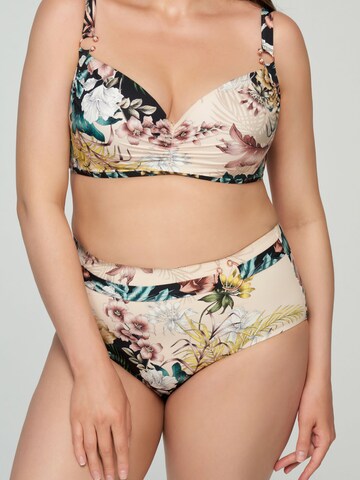 Marc & André Bikinihose 'Flower Touch' in Beige