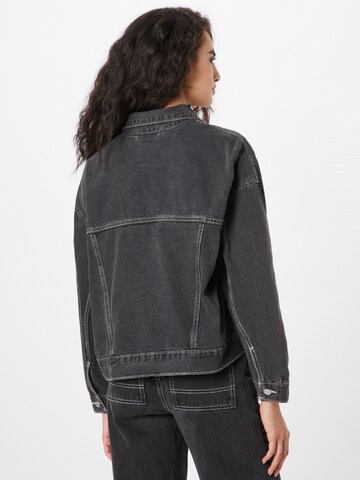 LEVI'S ® Prehodna jakna 'Carpenter Trucker' | črna barva