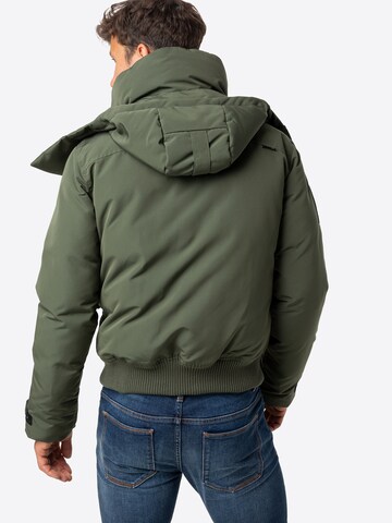 Superdry Демисезонная куртка 'Everest' в Зеленый