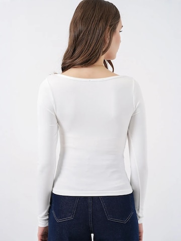 Bigdart Shirt in Weiß