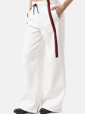 CIPO & BAXX Loosefit Broek 'WR155' in Wit