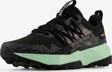 Chaussure de course 'Tektrel' new balance en noir : devant