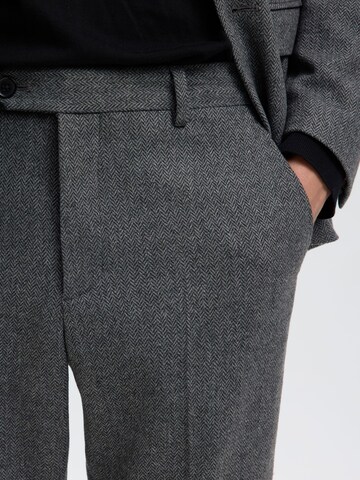 SELECTED Slimfit Hose 'SLHReed' in Grau