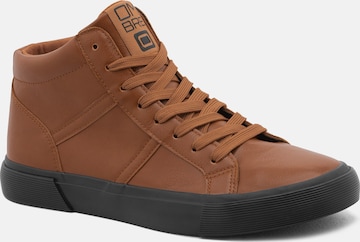 Baskets hautes Ombre en marron : devant