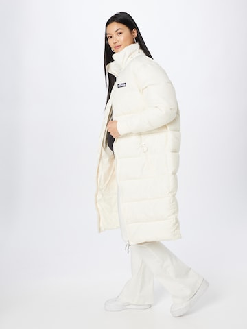 Manteau d’hiver 'Ponyo' ELLESSE en blanc