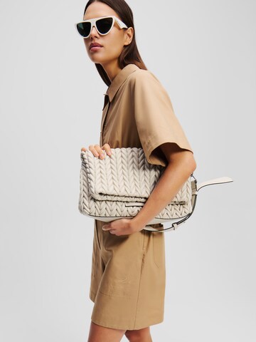 Karl Lagerfeld - Mala de ombro em cinzento: frente