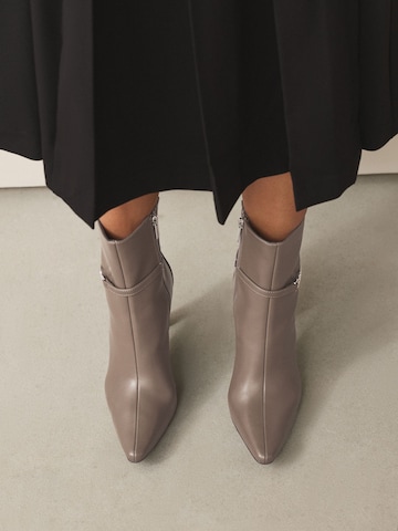 Next Bootie 'Forever Comfort' in Grey