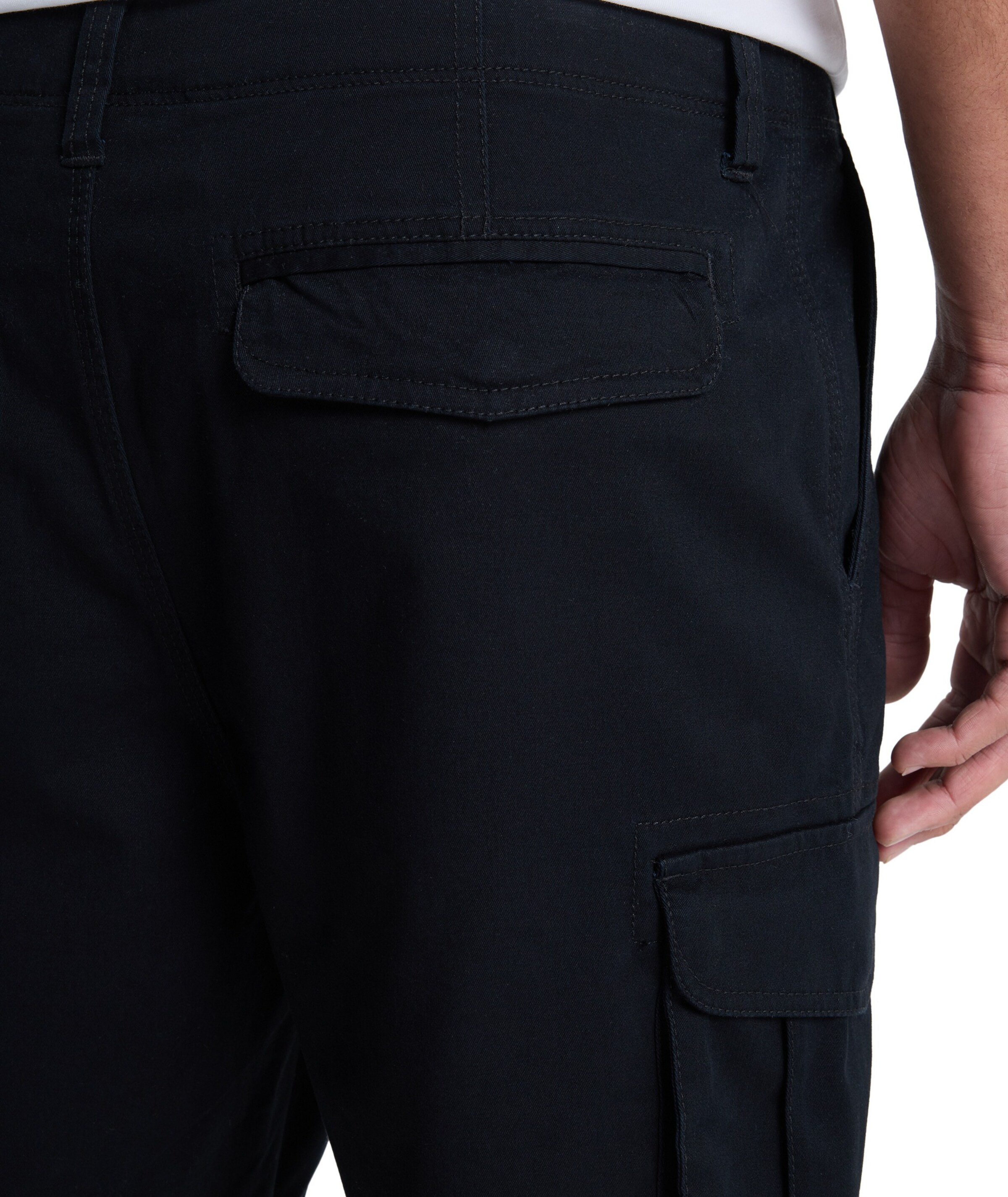 QUIKSILVER Regular Shorts in Schwarz