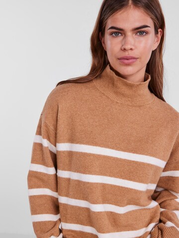 PIECES Pullover 'Nuska' in Braun