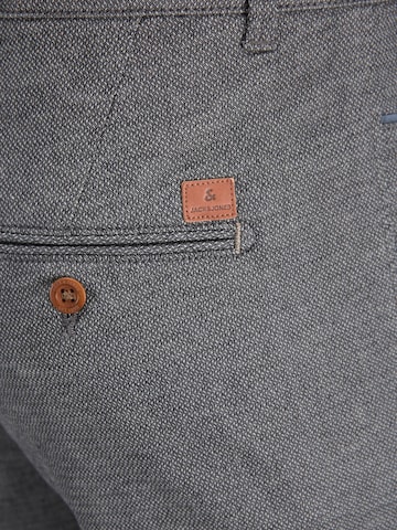 regular Pantaloni chino 'Fury' di JACK & JONES in grigio