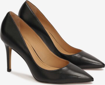 Pumps de la Kazar pe negru