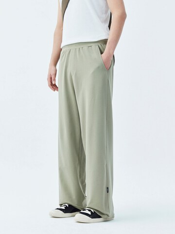 VAMOS CLO Wide leg Pants 'Humble' in Green