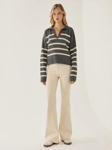 Hiccup Pulover 'Pullover' | siva barva