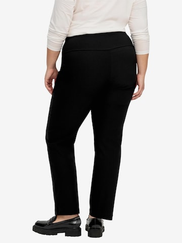 Regular Pantalon SHEEGO en noir