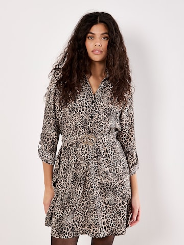 Robe ' ' Apricot en argent : devant
