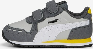 PUMA - Sapatilhas 'Cabana Racer' em cinzento: frente