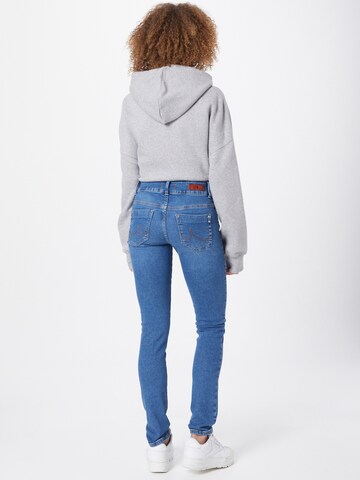 Coupe slim Jean 'MOLLY' LTB en bleu