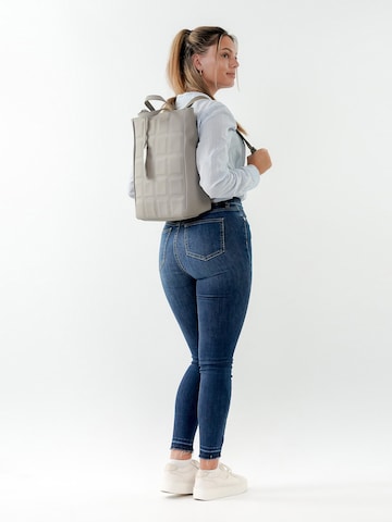 Suri Frey Backpack 'Bobby' in Grey