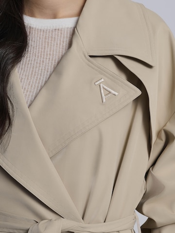 Manteaux d’été AEMMI en beige