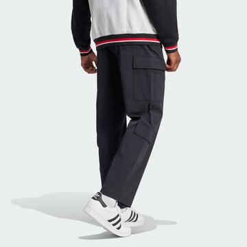 ADIDAS ORIGINALS Loosefit Cargobroek 'Quad' in Zwart