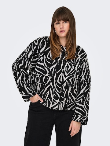 ONLY Carmakoma Tussenjas 'HALLIE' in Zwart: voorkant