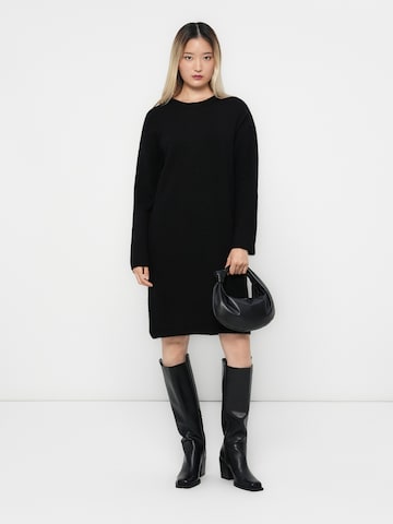 SELECTED Knitted dress 'SLFLULU' in Black