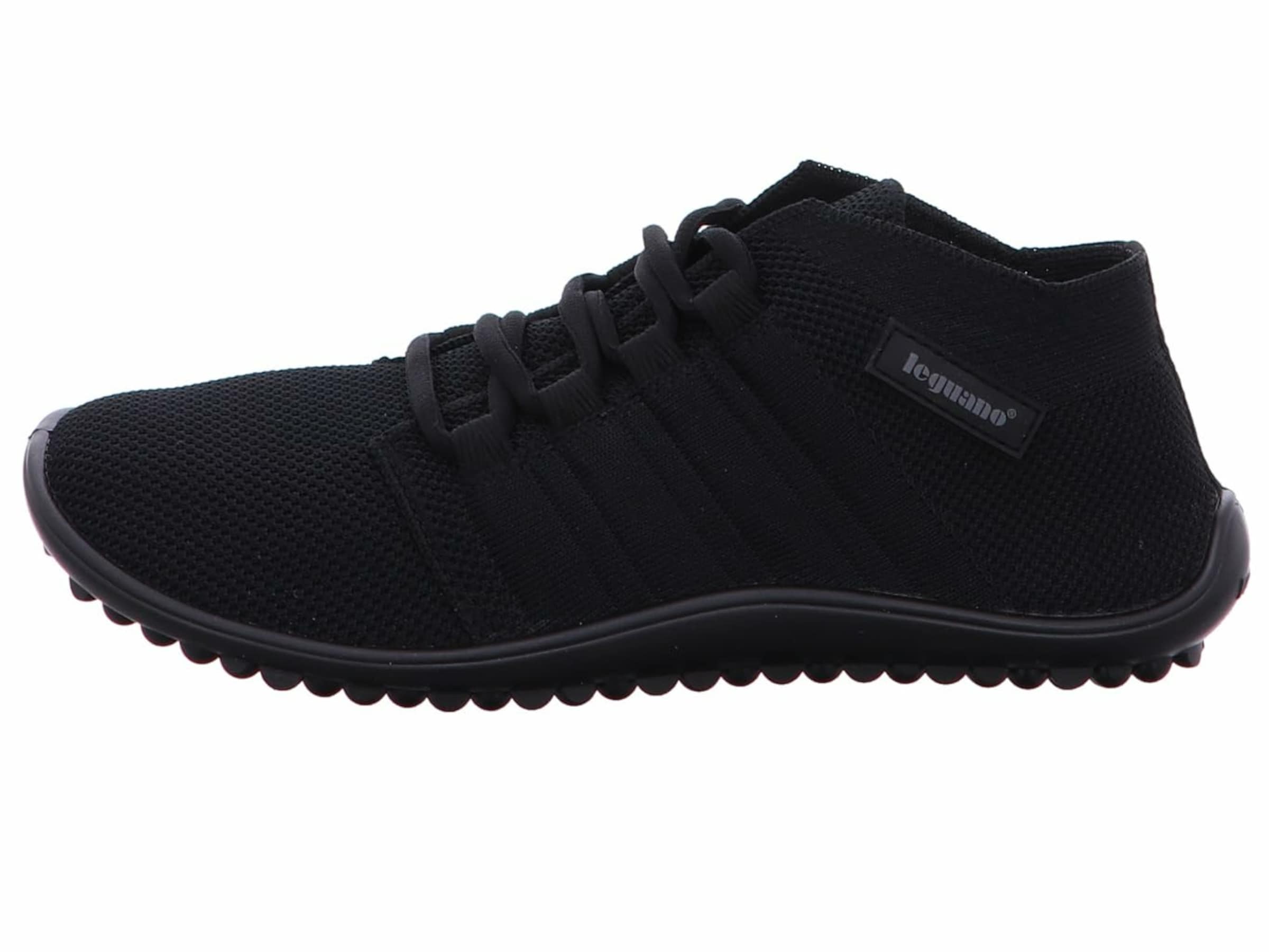 Leguano Sneakers in Black