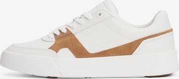 TOMMY HILFIGER Sneakers laag in Wit: voorkant
