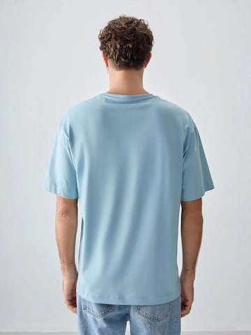 Tommy Life T-Shirts in Blau